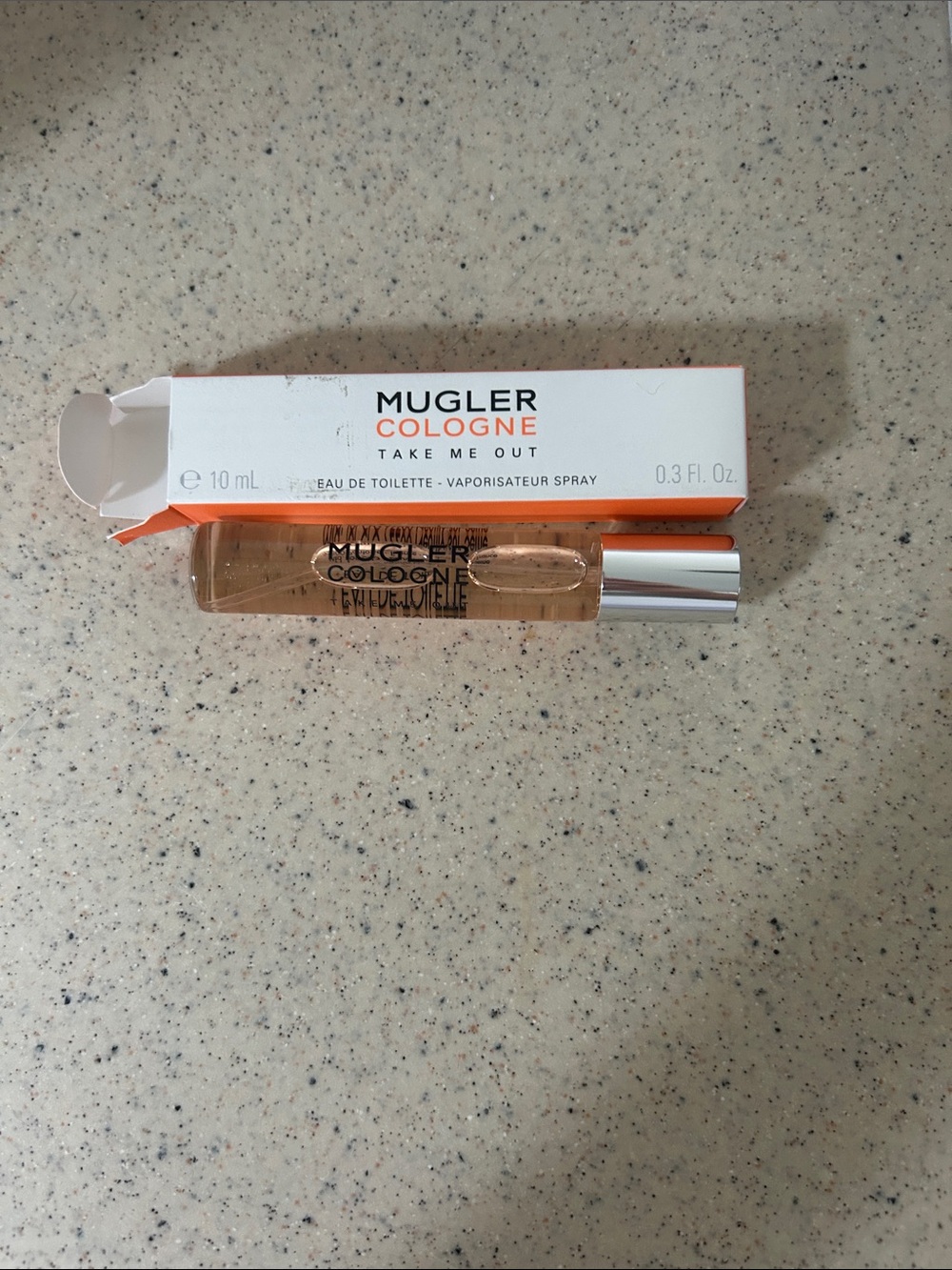 Mugler Take me out travel to go NIB